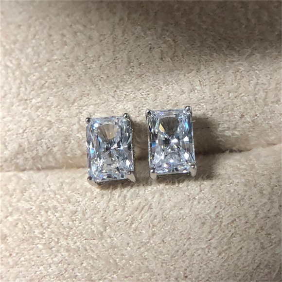 5.39Ct+ EMERALD Bridge Open Gallery Double Prongs Setting Emerald Cut VVS1 - Picture 10 of 10